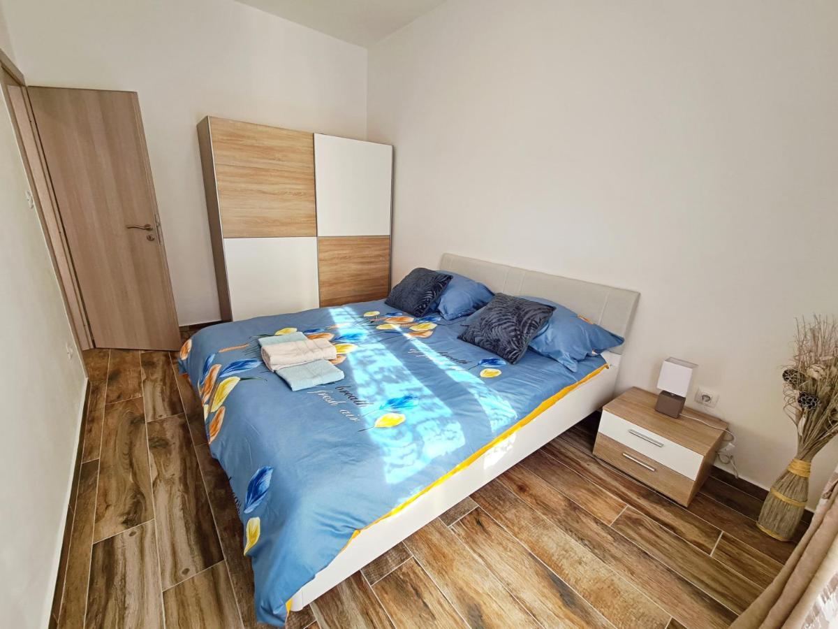 Apartment Antonio Banjole Eksteriør billede
